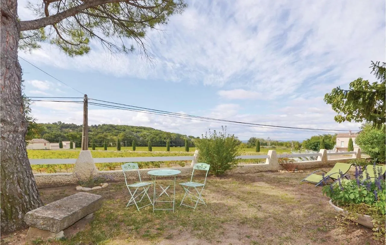 1 Bedroom Awesome Home In Visan Frankrike