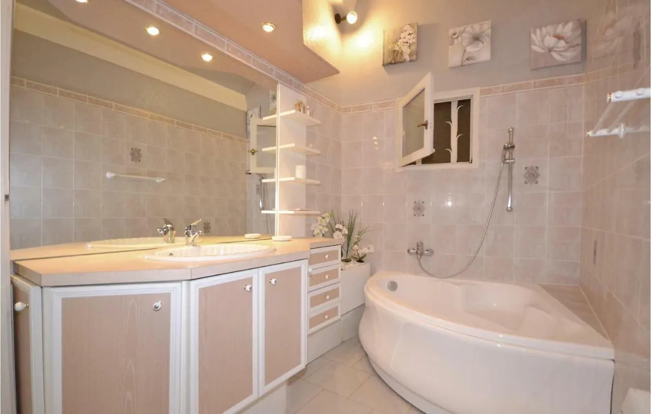 Σπίτι διακοπών 1 Bedroom Awesome Home In Visan